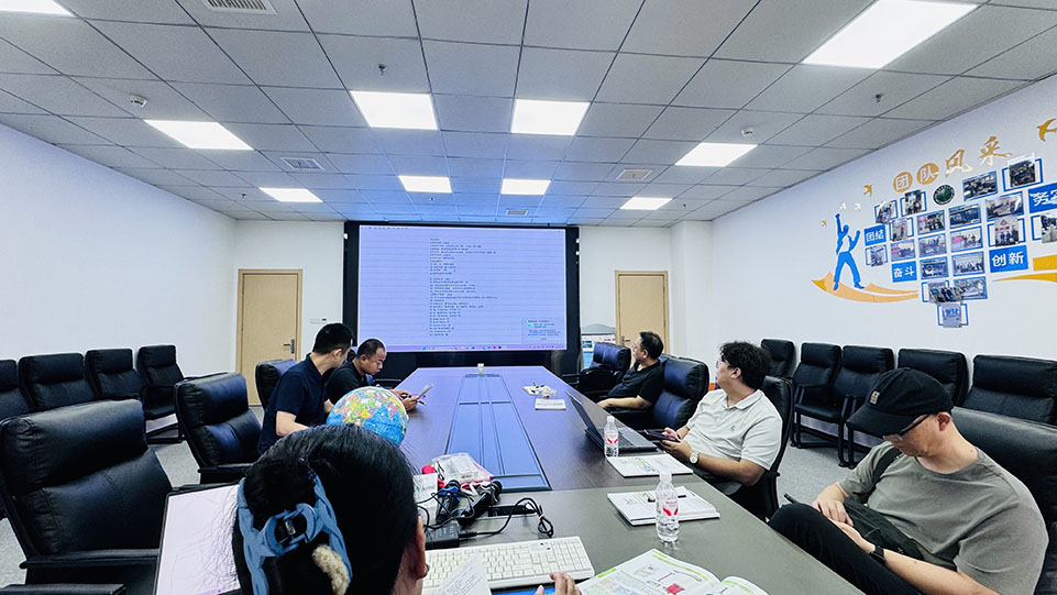 技術交流促發(fā)展 創(chuàng)新驅動助共贏：河北電測參觀考察凱迪正大